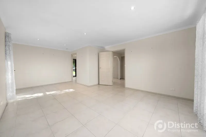 33 Baskerville Street, Chisholm, photo 6