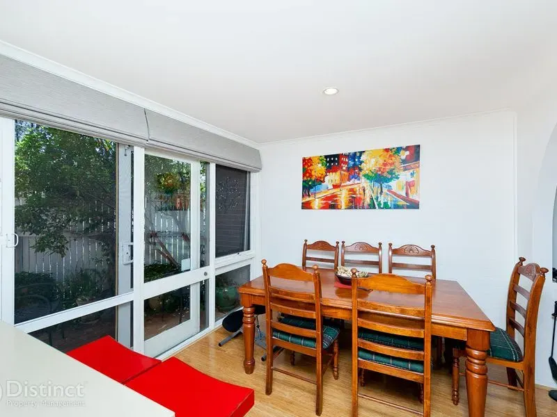 22 English Court, Phillip, photo 4
