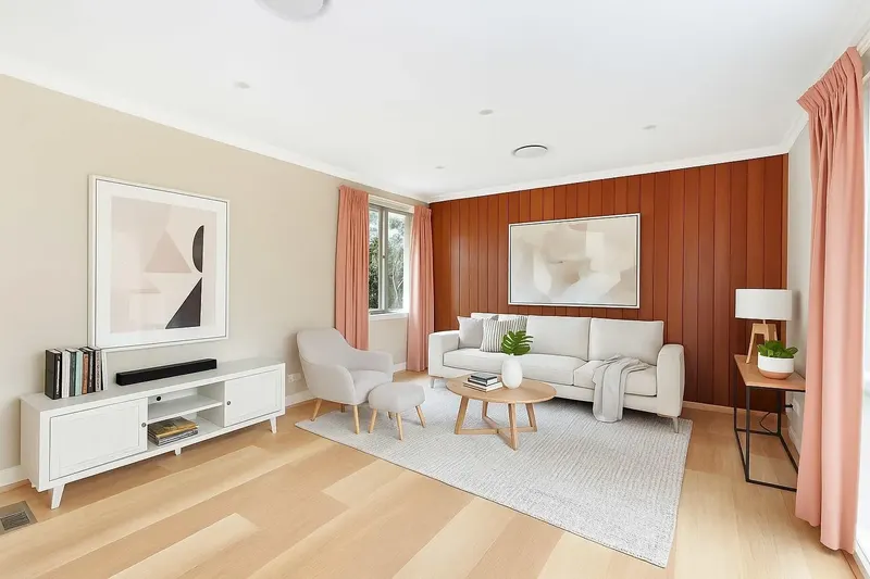8 Legge Street, Downer