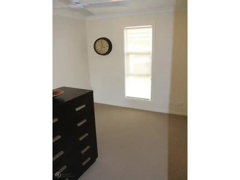46 Redruth Street, Crace, photo 5