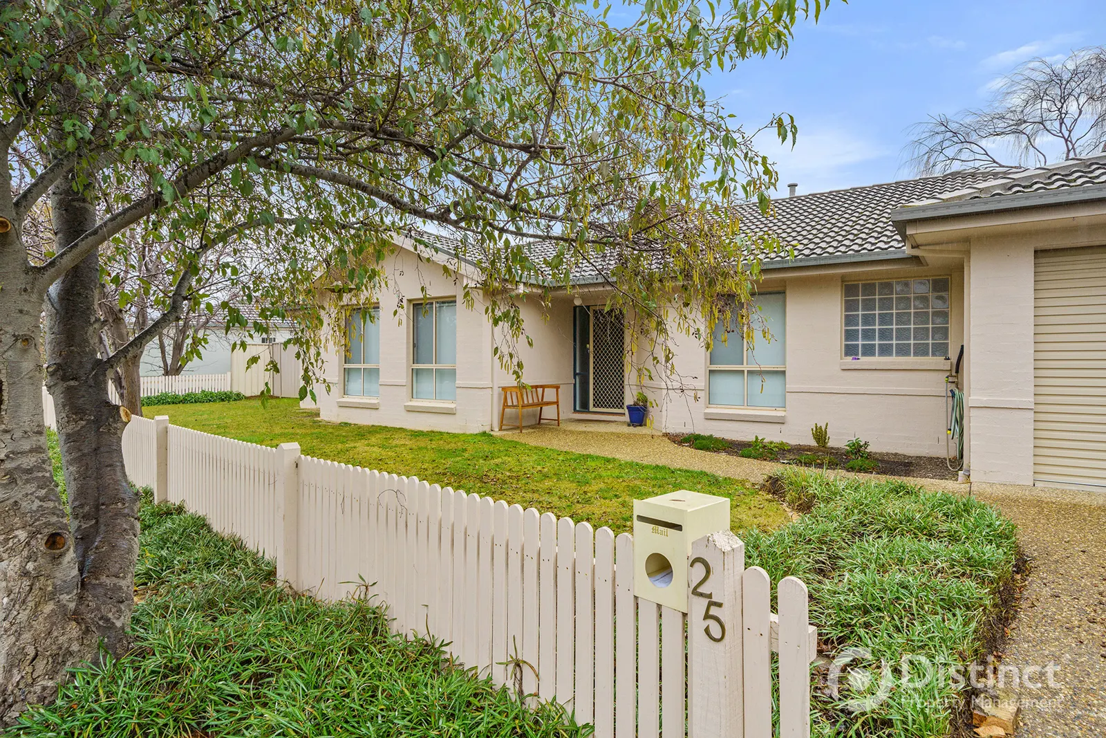 25 Bayside Court, Jerrabomberra, photo 1