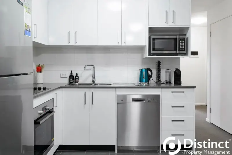 33/28 Mort Street, Braddon, photo 3