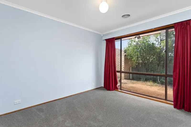 8/2 Quayle Place, Florey, photo 4