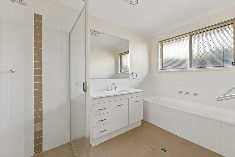30 Charlotte Barton Street, Franklin, photo 11