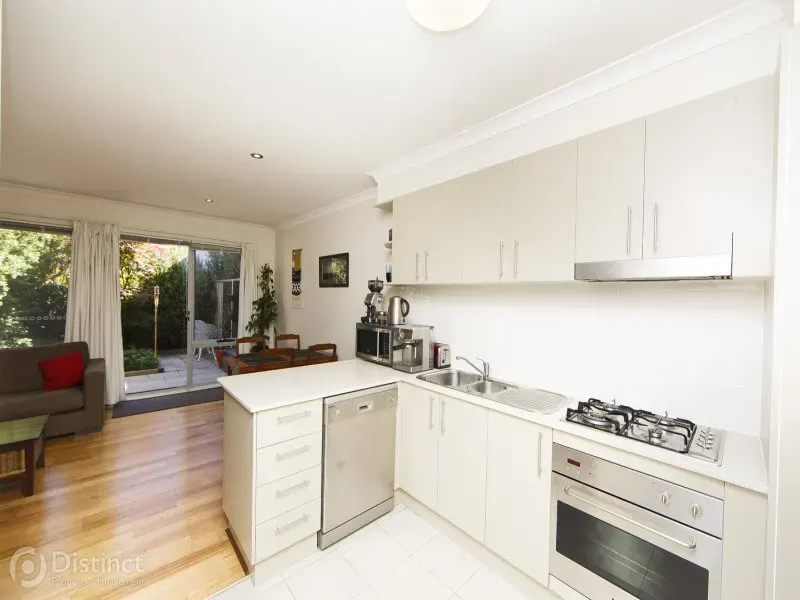 3/69 Torrens Street, Braddon, photo 3