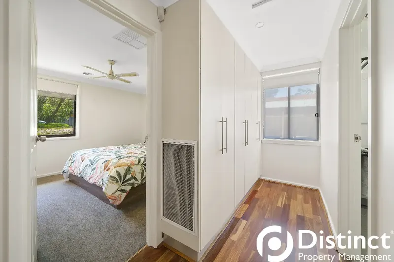 56 Vanzetti Crescent, Kambah, photo 16