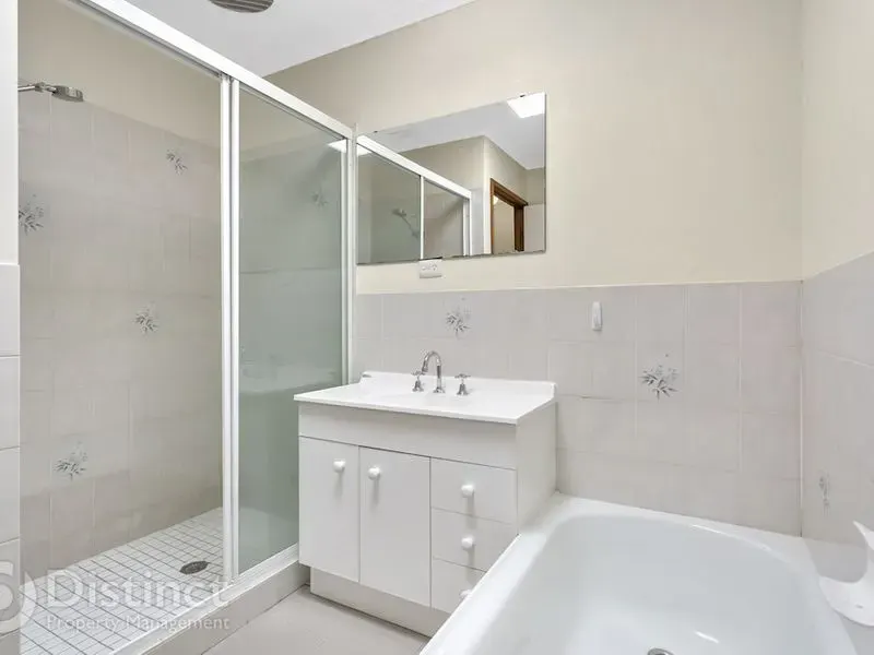 10 Enright Crescent, Florey, photo 9