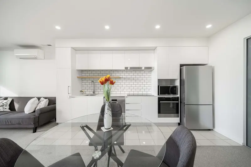 1514/120 Eastern Valley Way, Belconnen, photo 5
