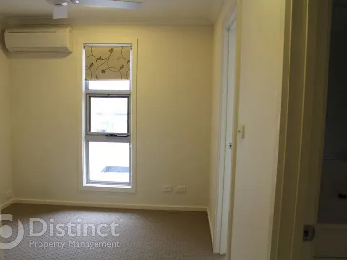 22 Redruth Street, Crace, photo 8