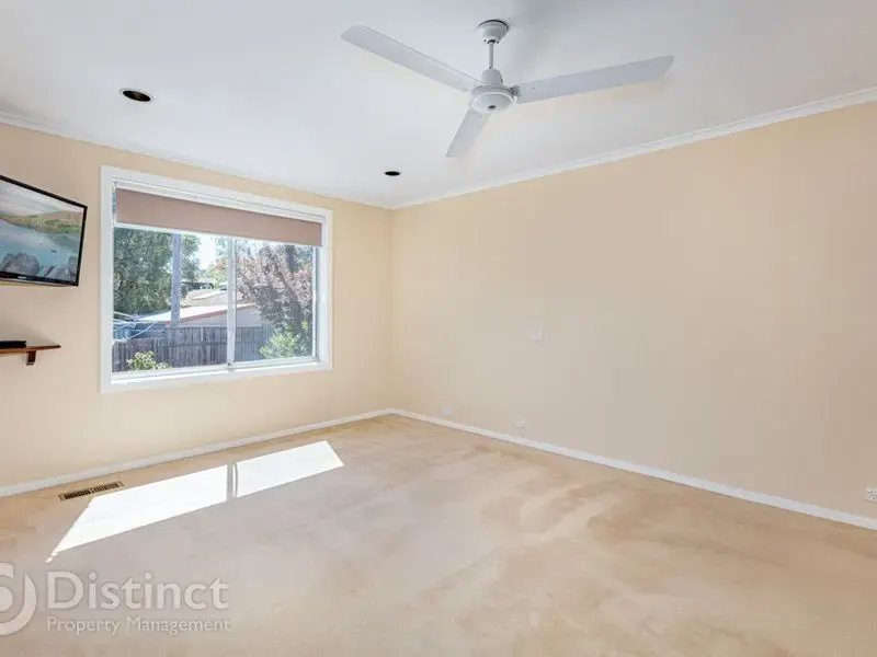 35 Adinda Street, Waramanga, photo 6