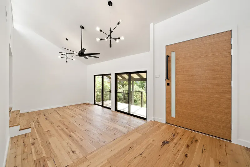 4 Achernar Close, Giralang