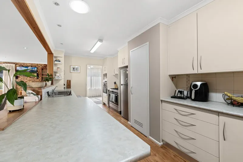 117 Copland Drive, Melba, photo 6