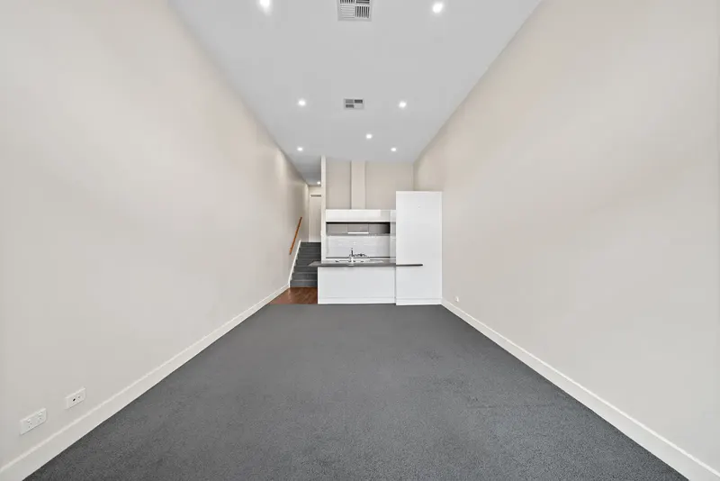 131 Stockman Avenue, Lawson, photo 2
