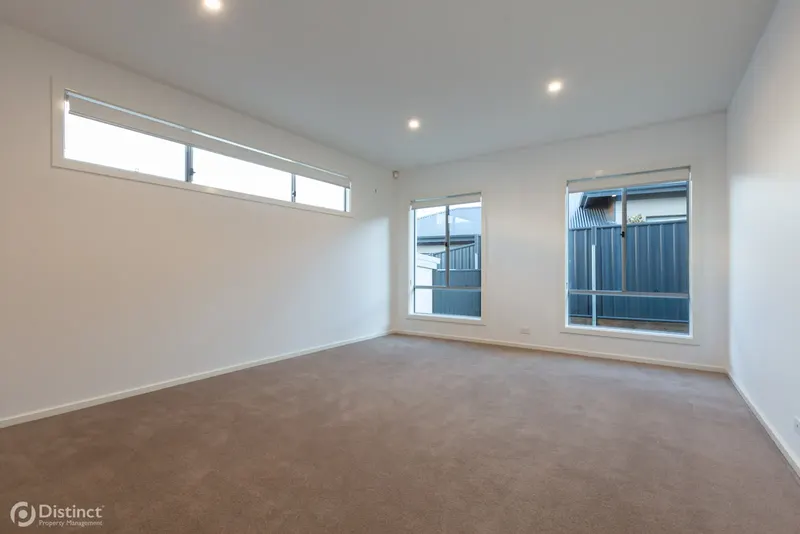 23 Ashton Calvert Street, Casey, photo 10