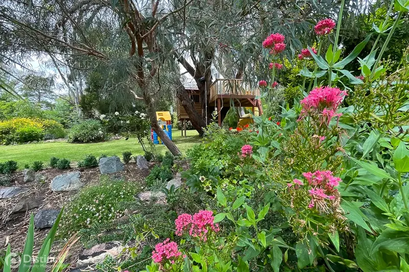 48 Holmes Crescent, Campbell, photo 18