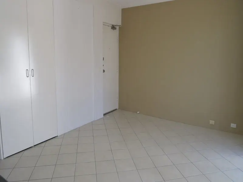 11/6 Wilkins Street, Mawson, photo 3