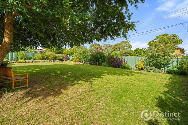 4 Achernar Close, Giralang, photo 27