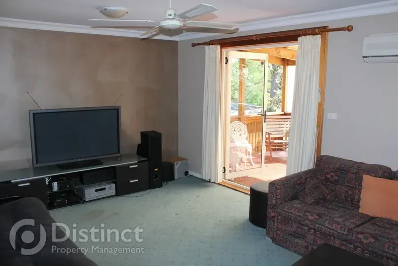 30 Centaurus Street, Giralang, photo 5