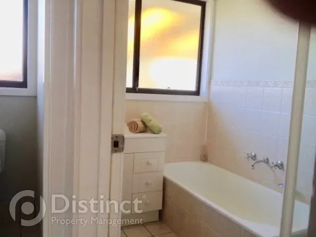 111 Wheeler Crescent, Wanniassa, photo 9