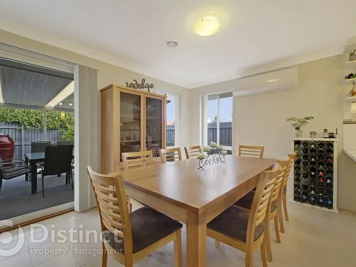 83 Donald Horne Circuit, Franklin, photo 5