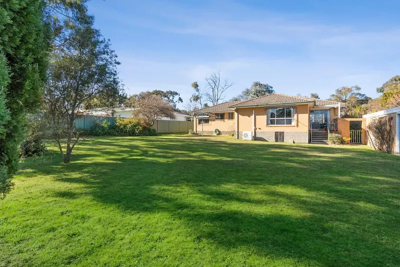 209 Beasley Street, Mawson ACT 2607, photo 5