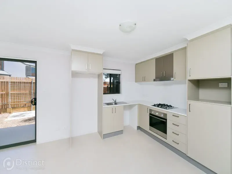 34/41 Lawrenson Circuit, Jacka, photo 2