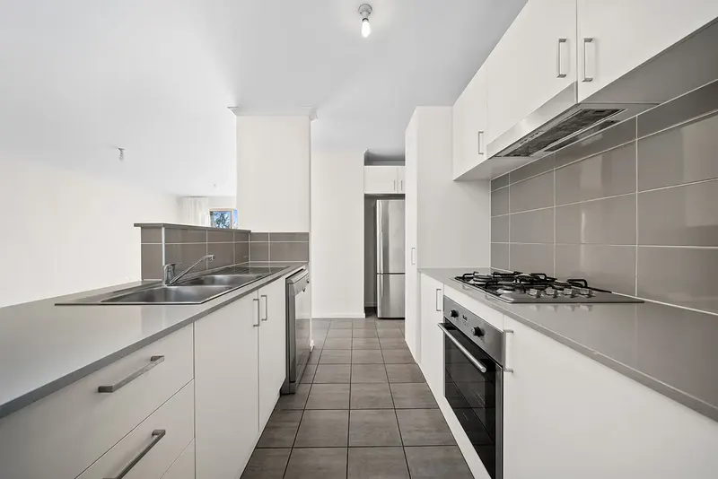 12/35 Clare Burton Crescent, Franklin, photo 11