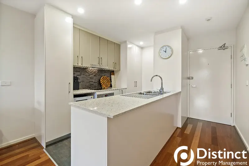 31/111 Canberra Avenue, Griffith, photo 3