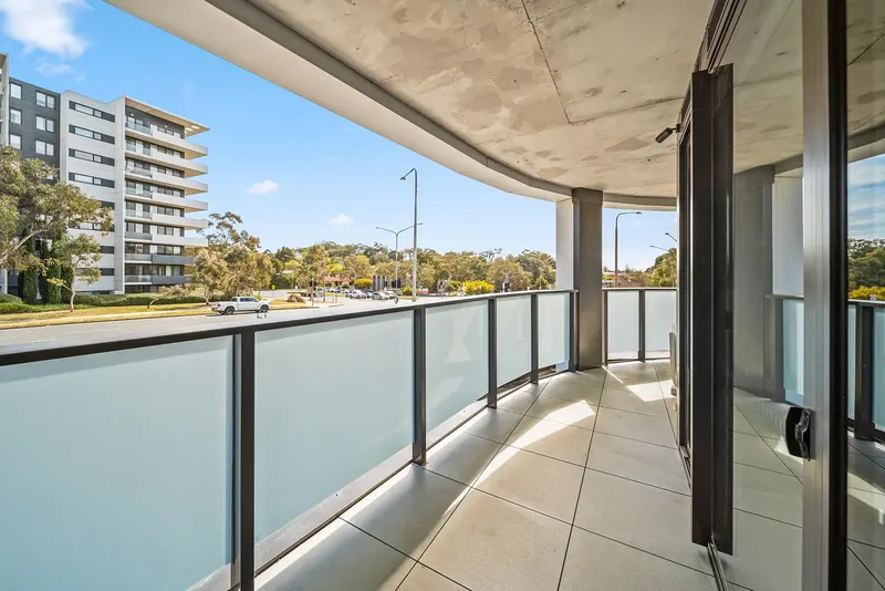 111/220 Melrose Drive, Phillip, photo 11