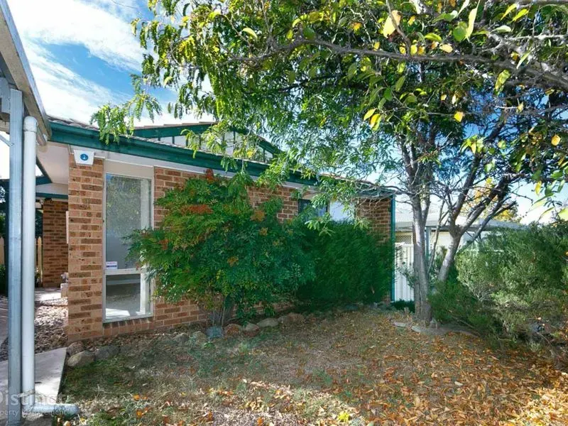 4 Karrugang Circuit, Ngunnawal, photo 1