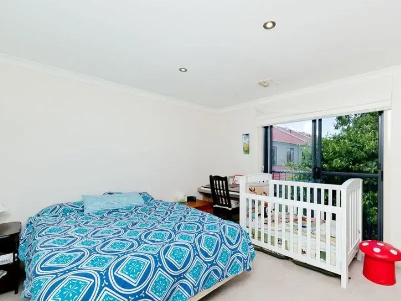 22 Macleay Street, Turner, photo 4