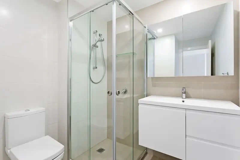 18/111 Canberra Avenue, Griffith, photo 6