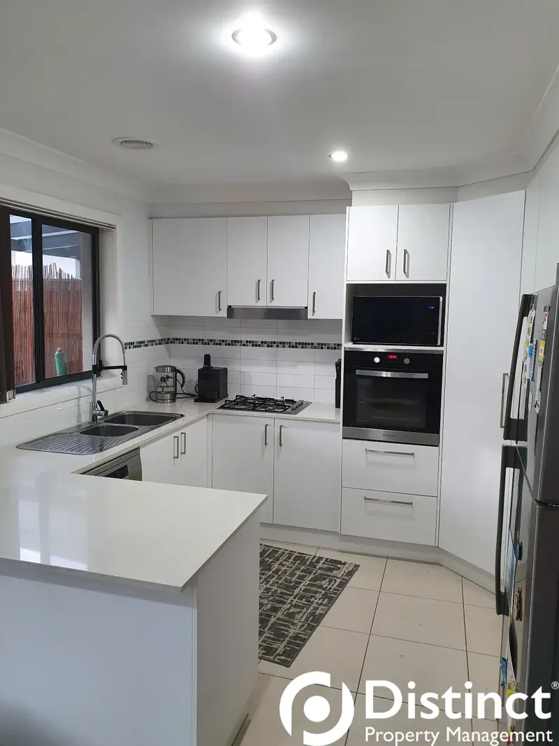 15 Lansdown Crescent, Casey, photo 2