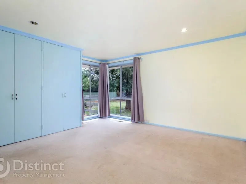 8 Whalan Place, Kaleen, photo 5