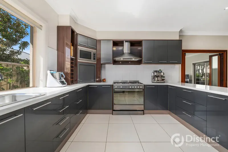 356 Gundaroo Drive, Gungahlin, photo 3