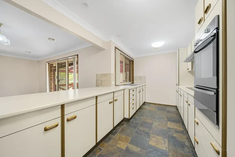 20 Gabriel Avenue, Jerrabomberra, photo 7