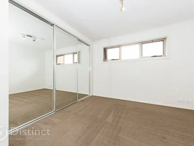 3/2 Mcintosh Street, Queanbeyan, photo 5