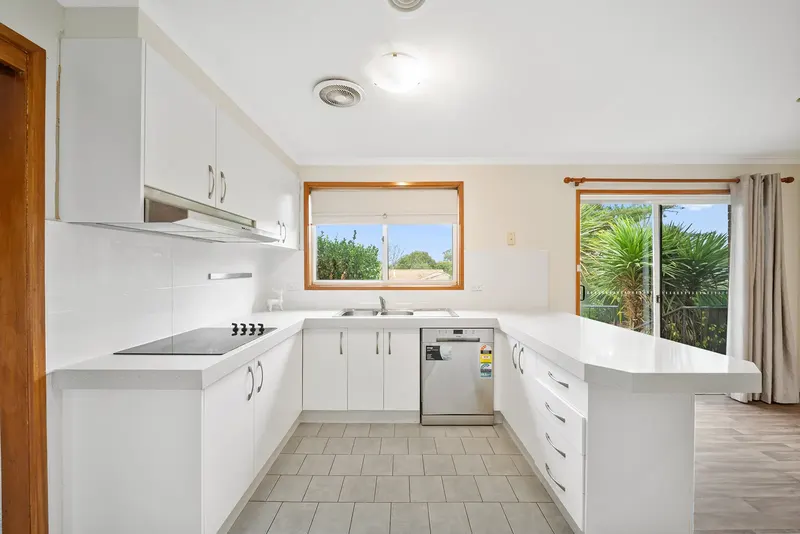 102 Louisa Lawson Crescent, Gilmore, photo 8