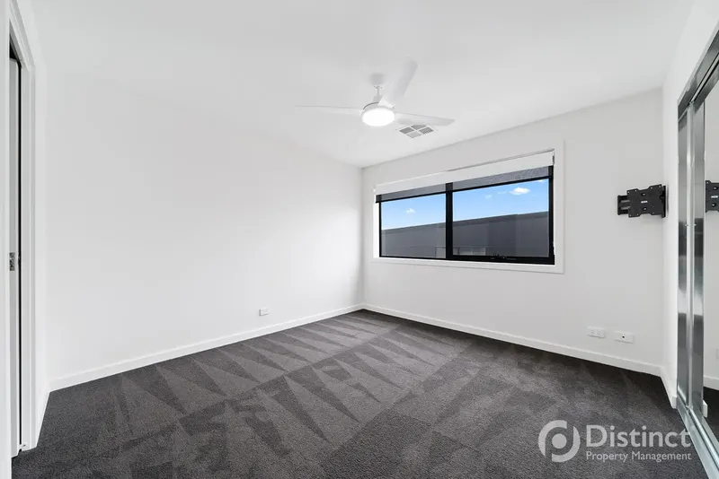 93/1 Rowland Rees Crescent, Greenway, photo 9