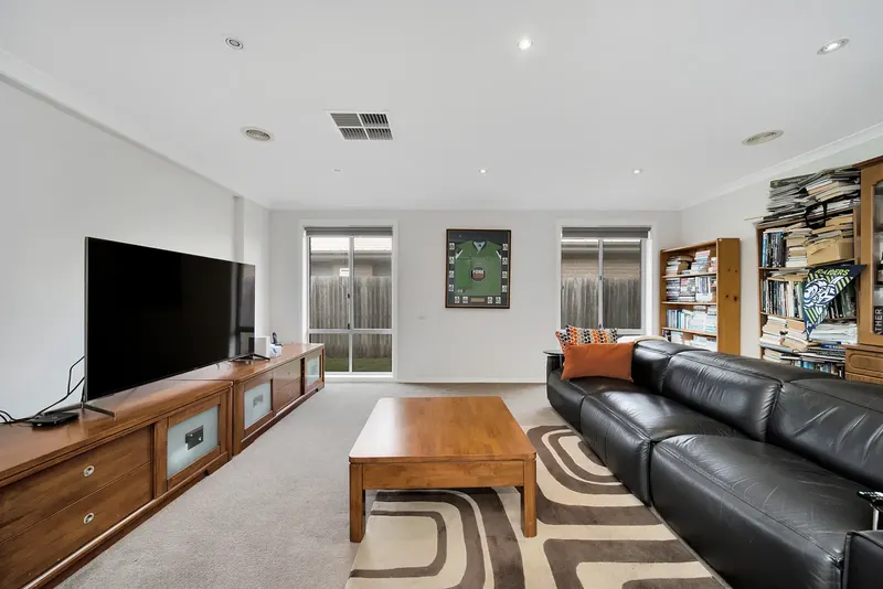 29 Ballantyne Crescent, Franklin, photo 2