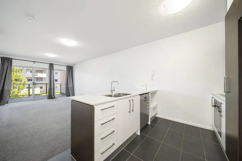 184/39 Catalano Street, Wright, photo 4