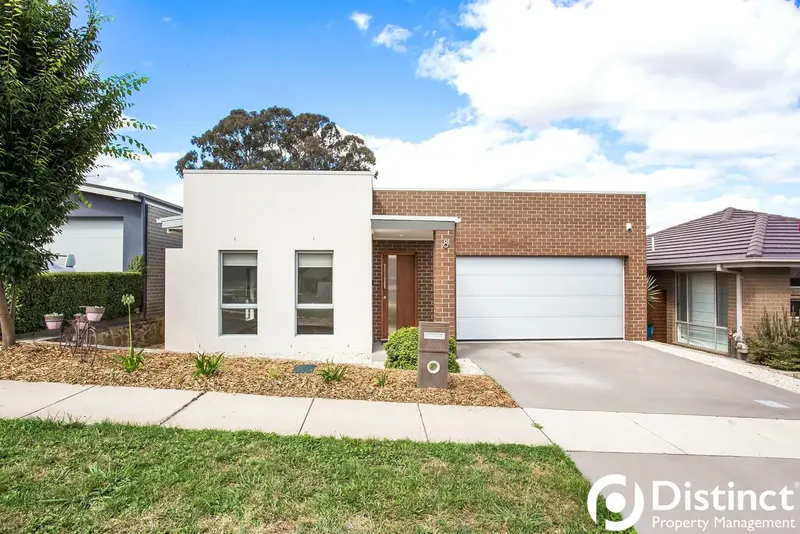 8 Victoria Owen Circuit, Casey