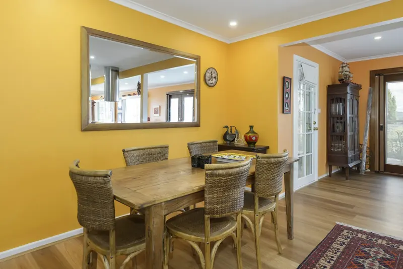 44 Hawkesbury Crescent, Farrer, photo 8