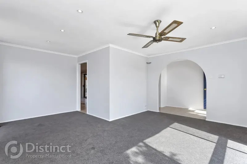 5 Tannabar Place, Isabella Plains, photo 4
