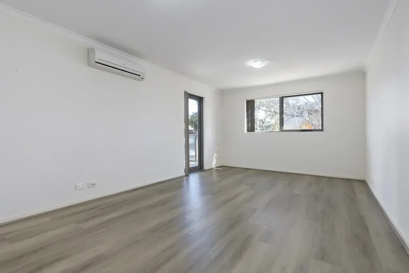 65/75 Elizabeth Jolley Crescent, Franklin, photo 8