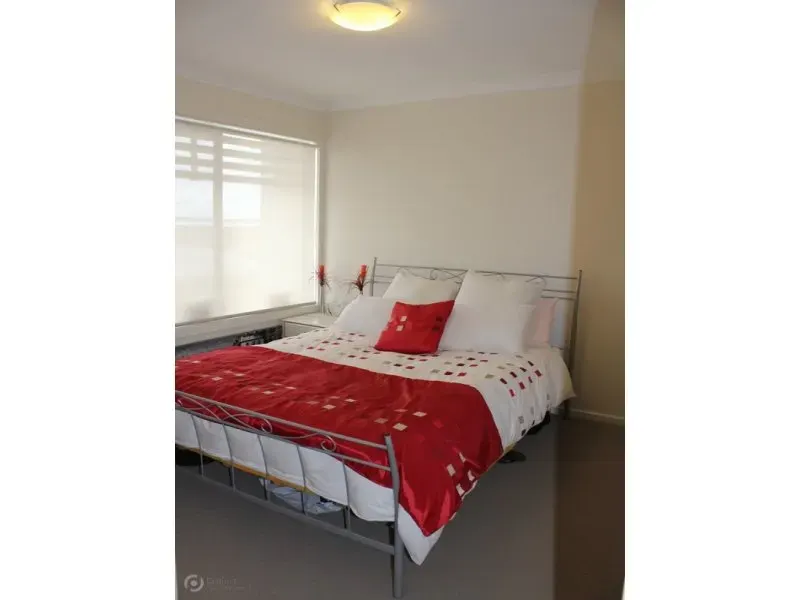46 Redruth Street, Crace, photo 6