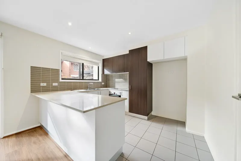 22/2 Archibald Street, Lyneham, photo 2