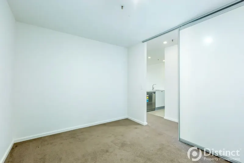 240/1 Anthony Rolfe Avenue, Gungahlin, photo 8