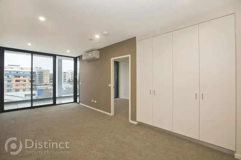 19/10-12 Lonsdale Street, Braddon, photo 3