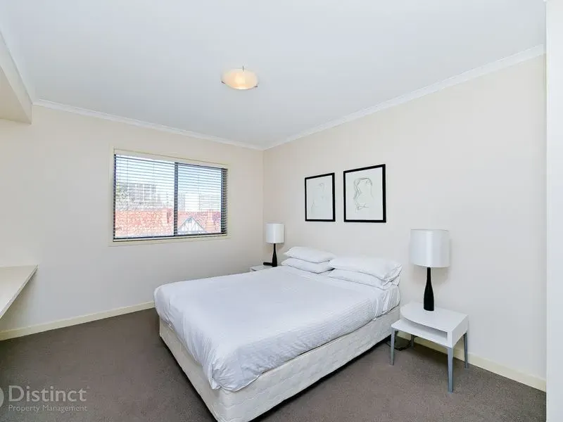 98/23 Macquarie Street, Barton, photo 5